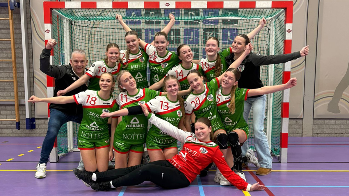 Ook DB2 pakt overwinning in slotfase – DB1 krijgt overwinning in schoot geworpen